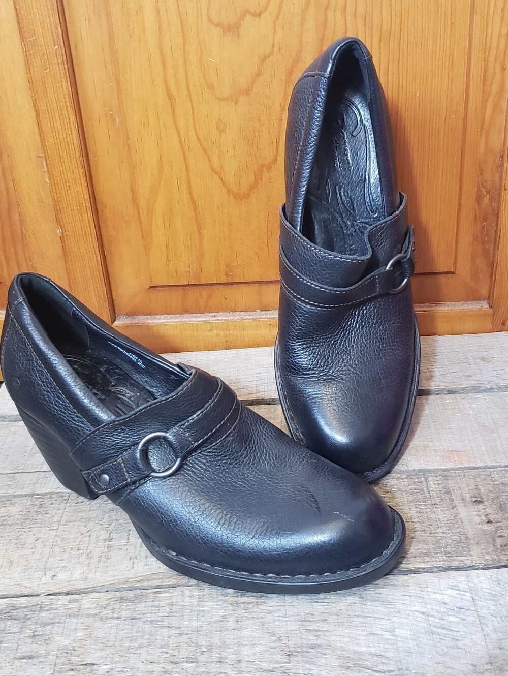 BORN Classic Black Leather Booties 10